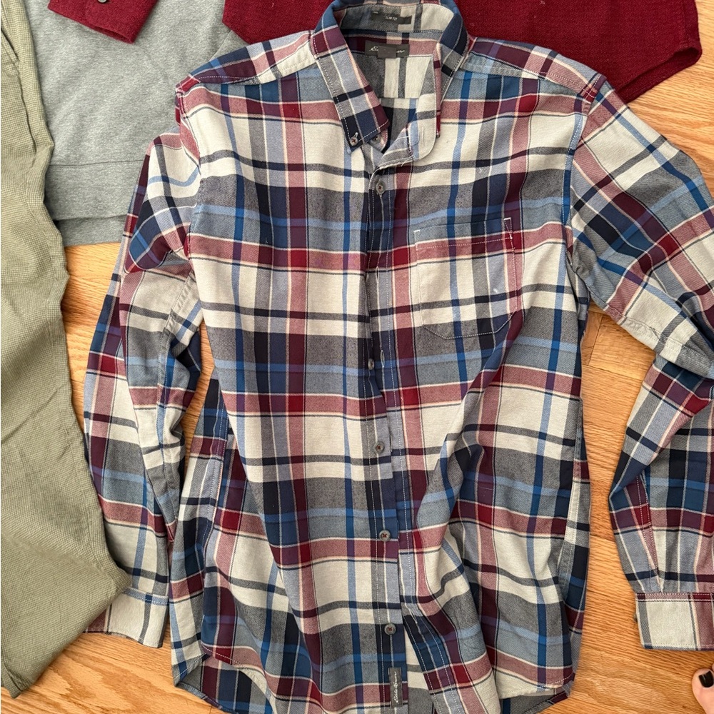 Men’s shirts and pants - Picture 2 of 9